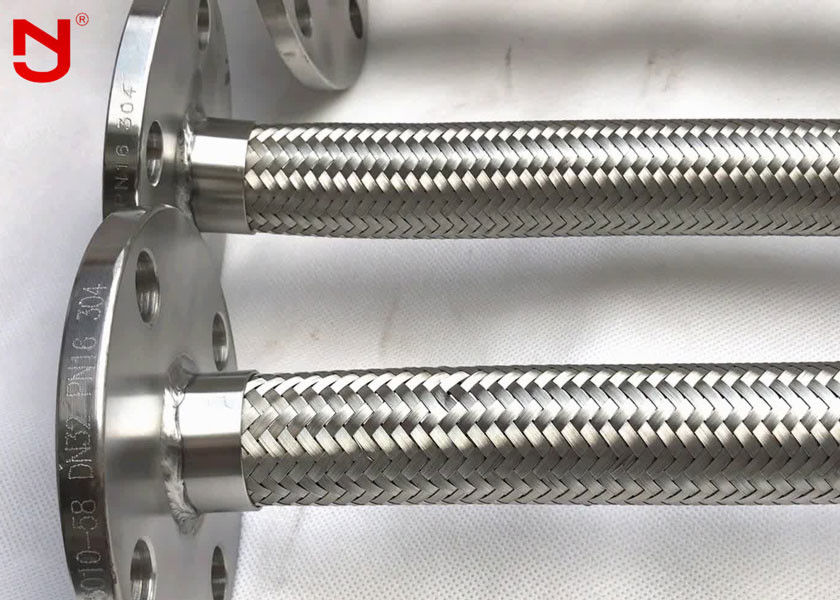 Soem-Metallumsponnener Schlauch runzelte Oberflächenvakuumbalg-hochfesten Stahldraht